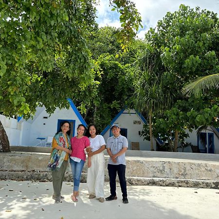 Ngurbloat Tria Maria Cottage מראה חיצוני תמונה