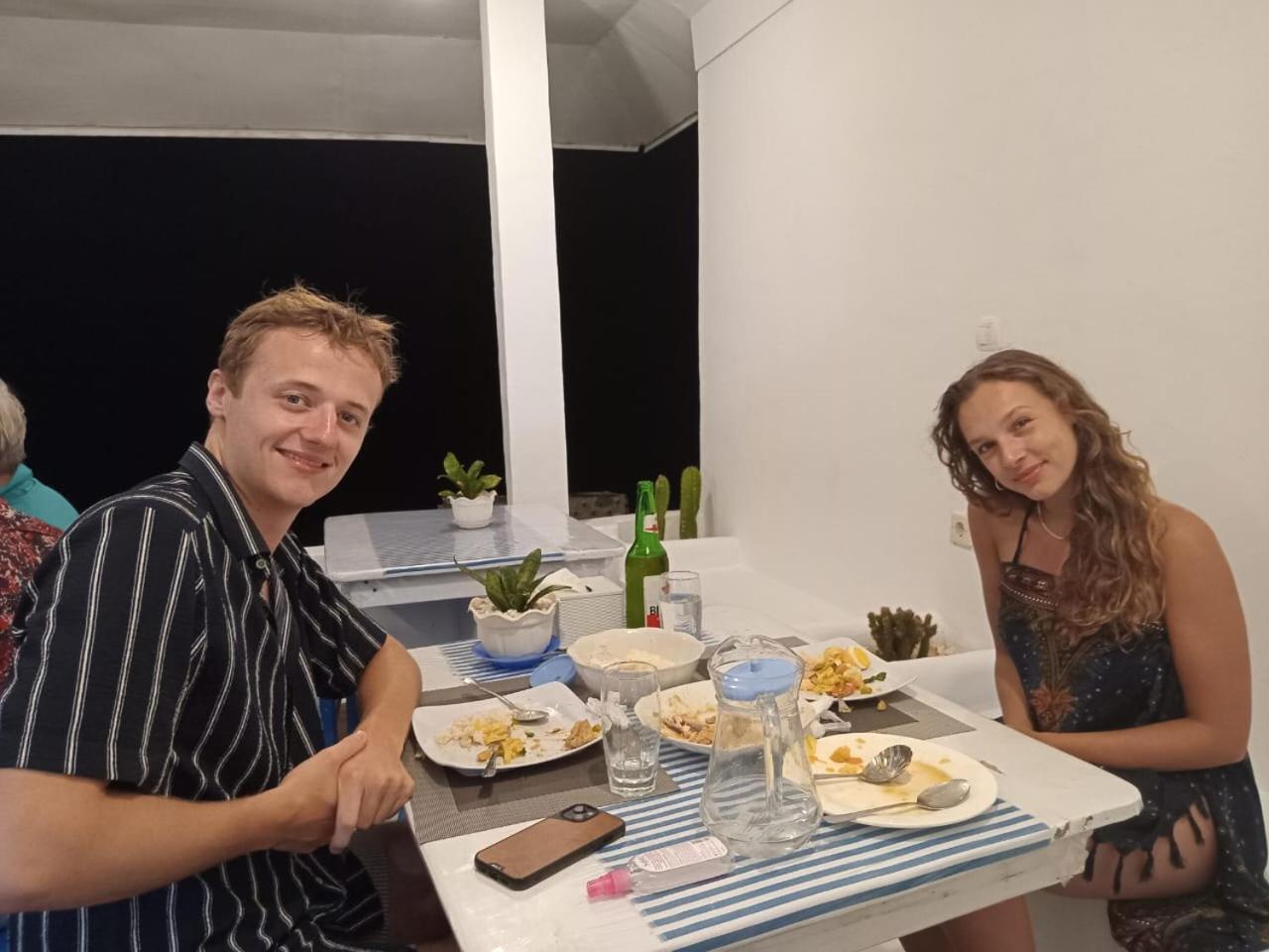 Ngurbloat Tria Maria Cottage מראה חיצוני תמונה