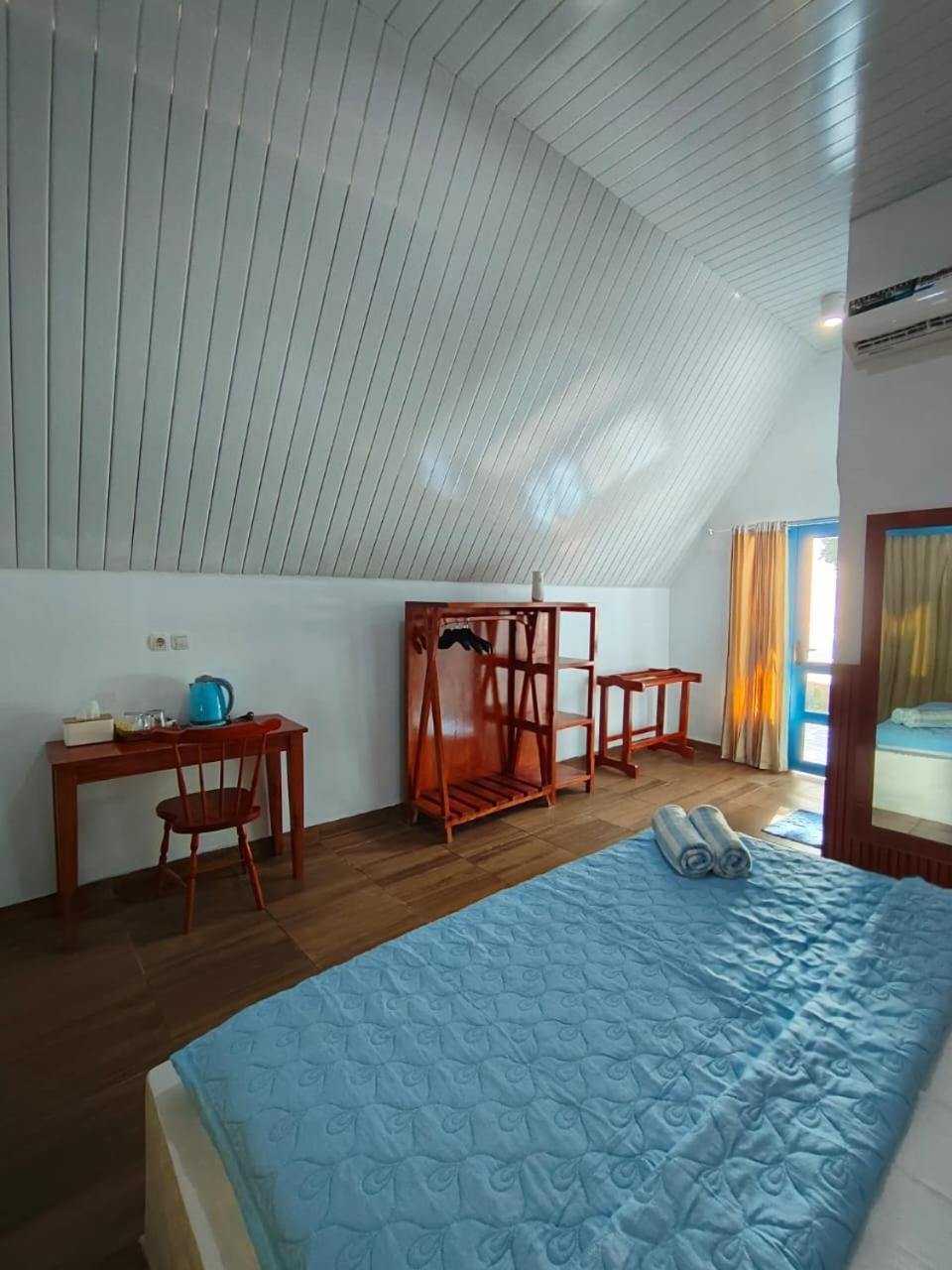 Ngurbloat Tria Maria Cottage מראה חיצוני תמונה